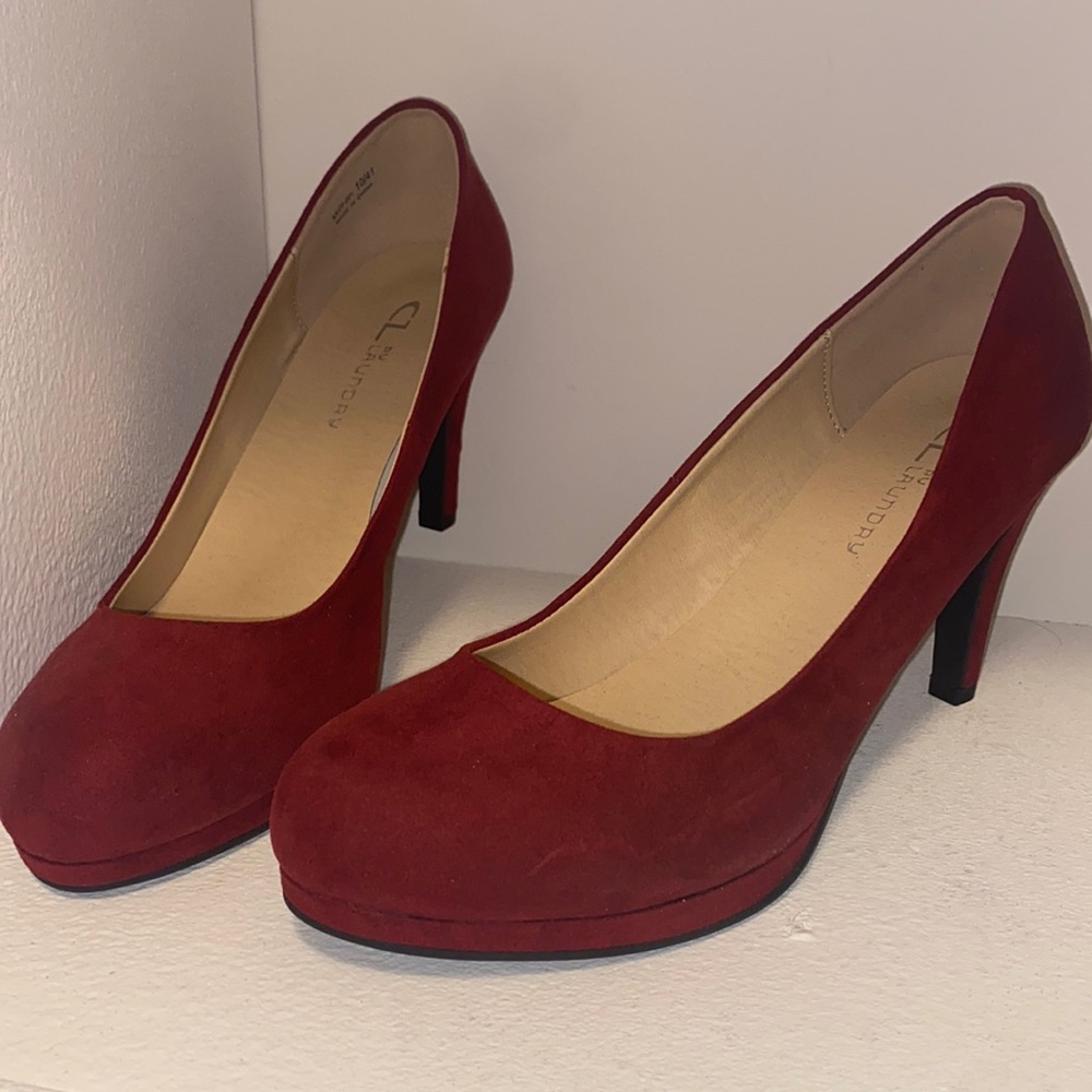 CL by Laundry red suede platform pump